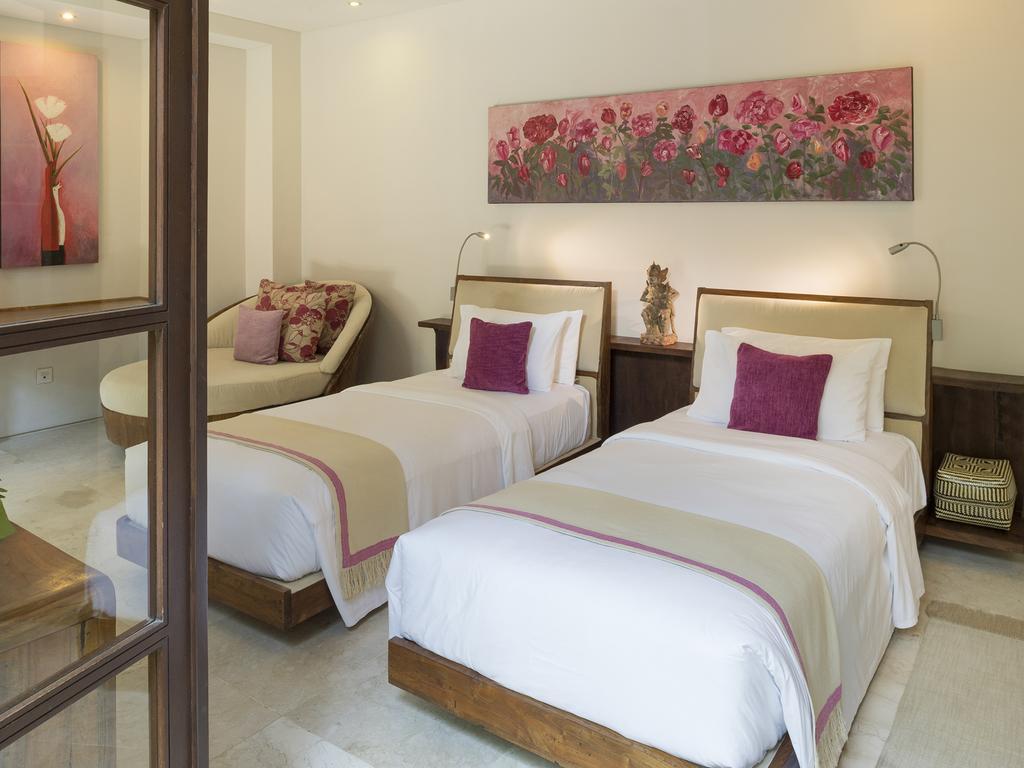 Lataliana Villas Seminyak Pokoj fotografie
